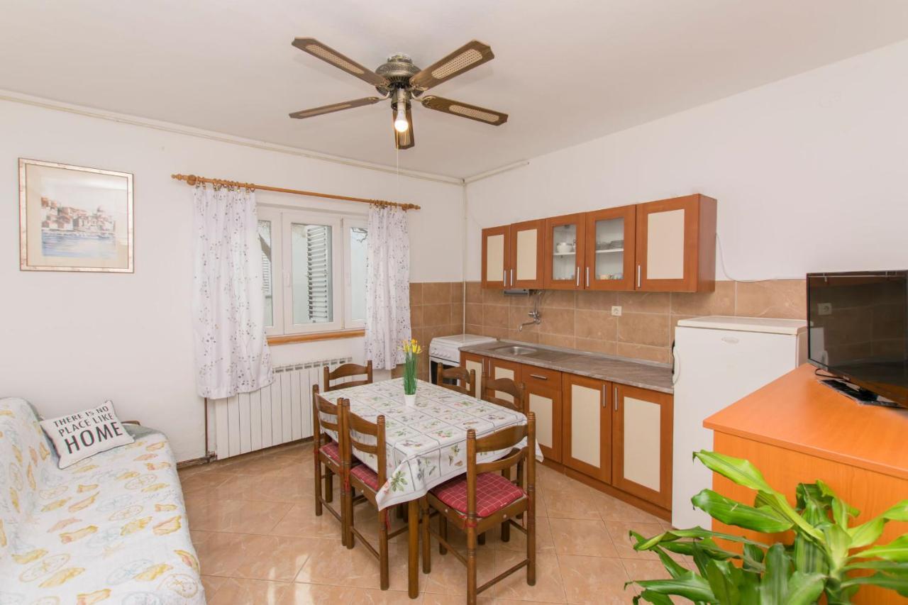 Apartments Miroslava Vodice Exterior foto